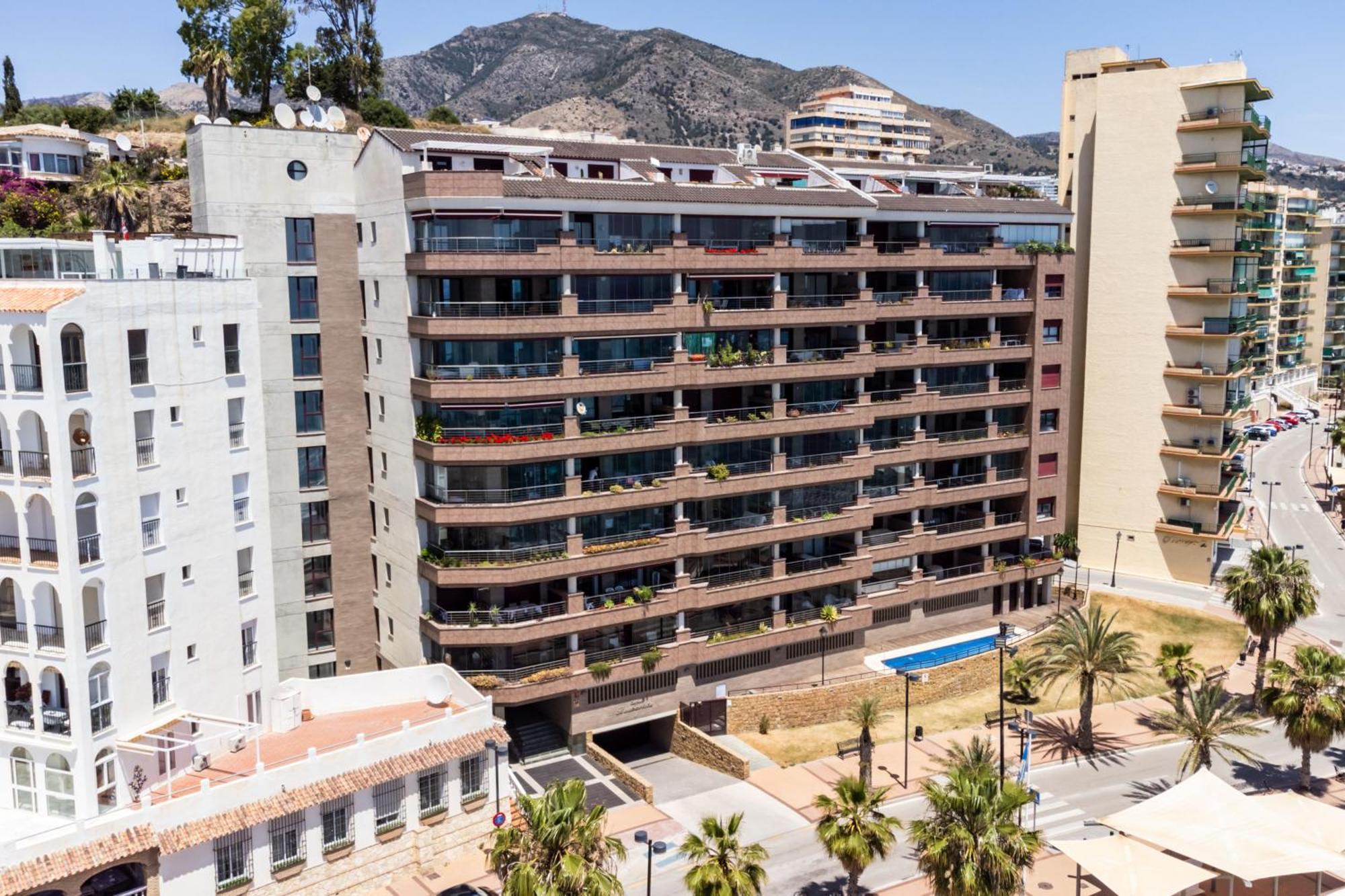 Buenavista Lifestyle By Sur Suites Fuengirola Esterno foto