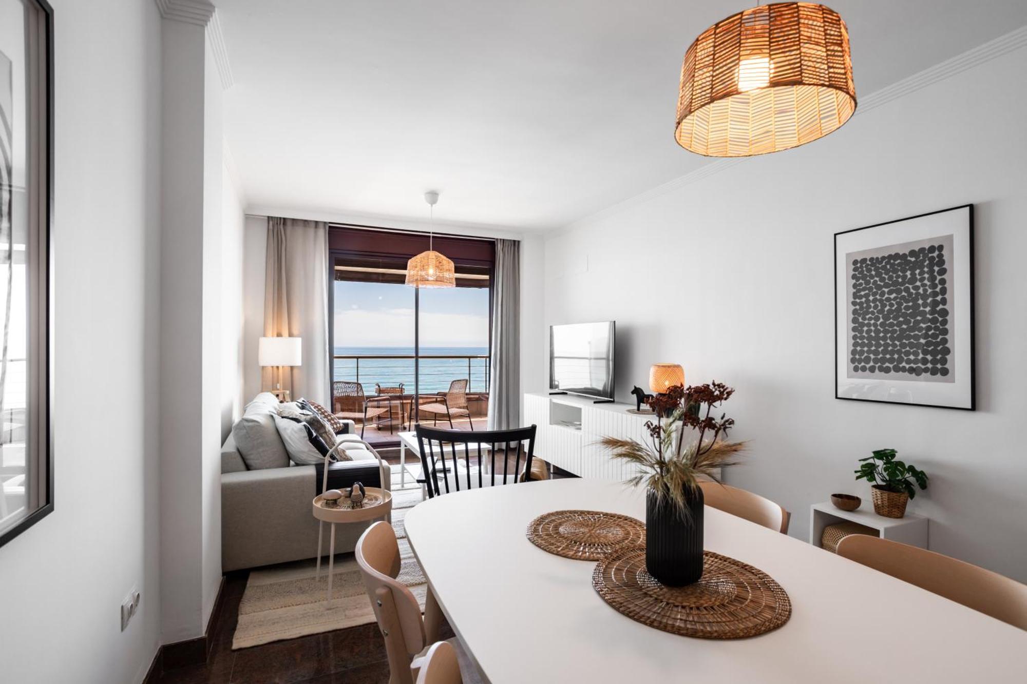 Buenavista Lifestyle By Sur Suites Fuengirola Esterno foto