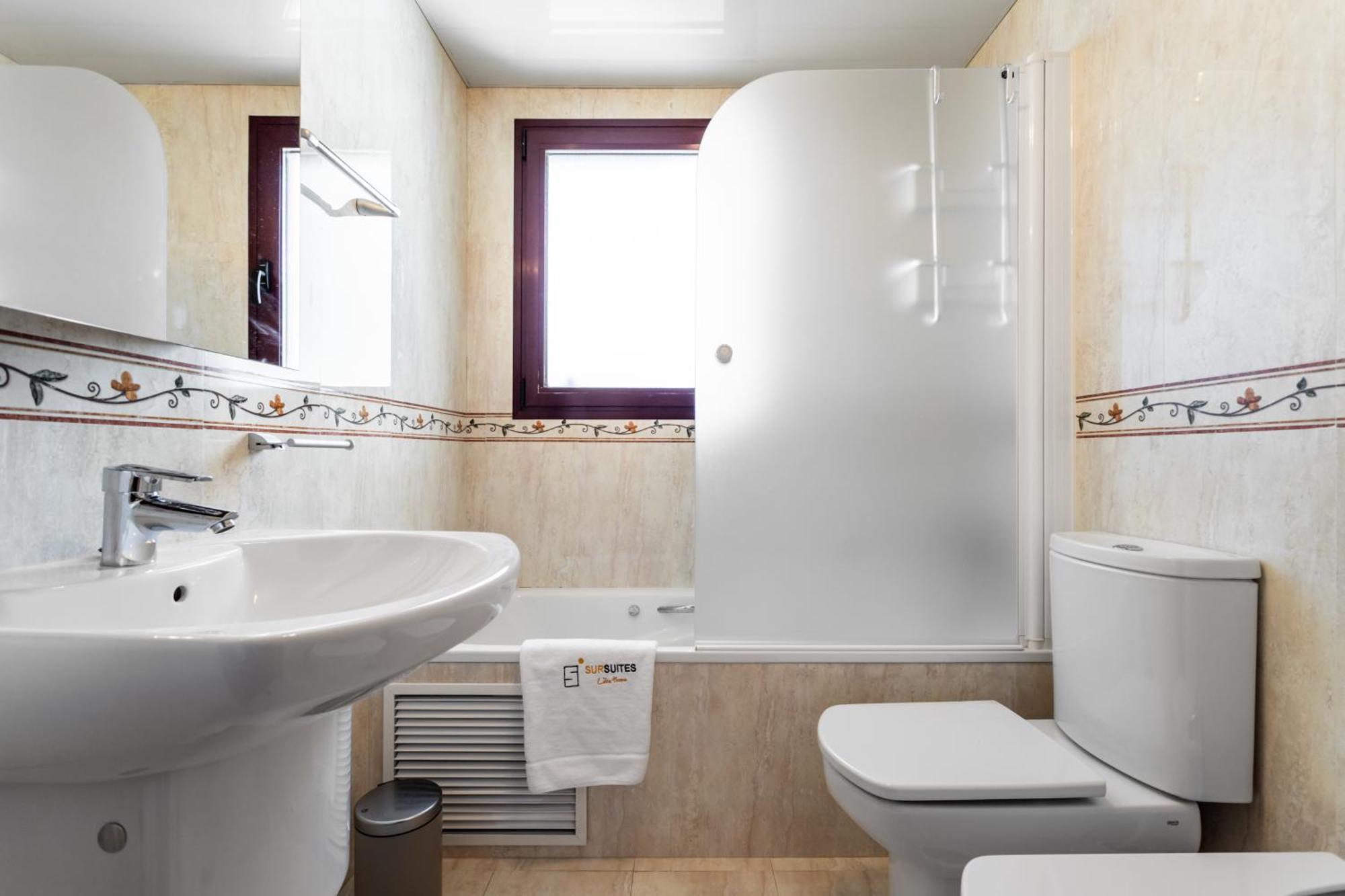Buenavista Lifestyle By Sur Suites Fuengirola Esterno foto